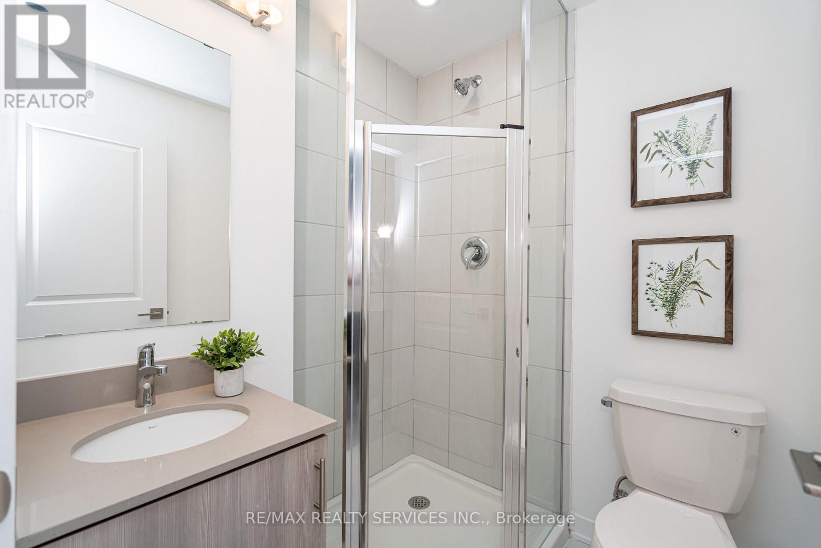 16 - 4017 Hickory Drive, Mississauga, Ontario  L4W 0G6 - Photo 37 - W12459141