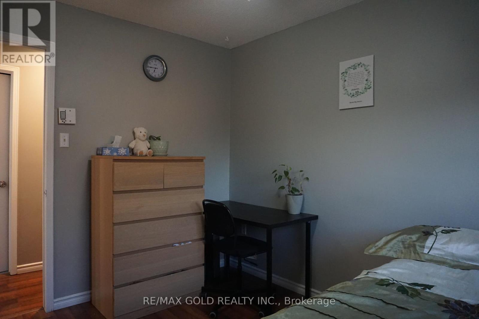 2 - 9 Meadow Lane, Barrie, Ontario  L4N 6Z1 - Photo 8 - S12456999