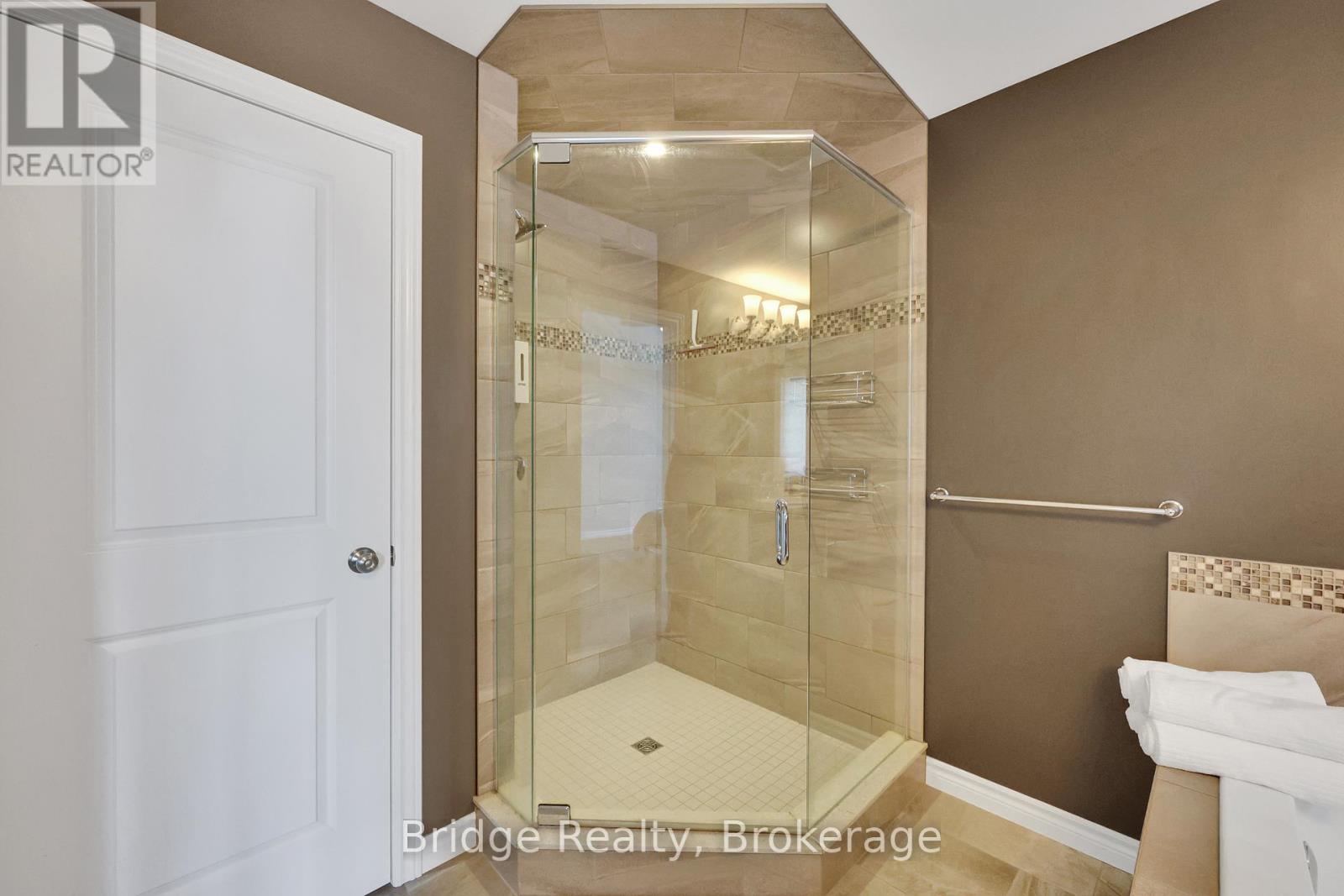 58 Pearl Street, Tillsonburg, Ontario  N4G 0A3 - Photo 25 - X12459155