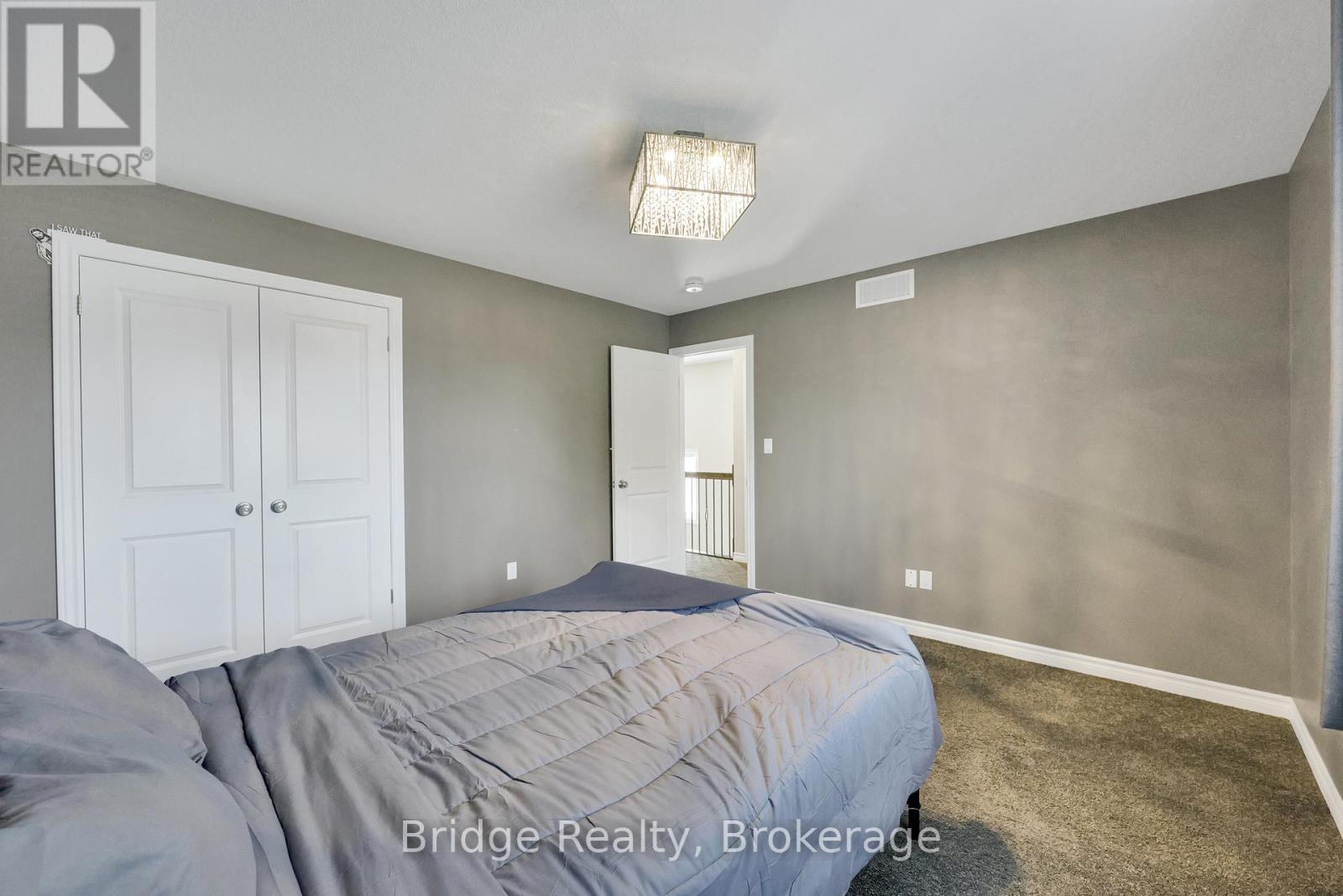 58 Pearl Street, Tillsonburg, Ontario  N4G 0A3 - Photo 32 - X12459155