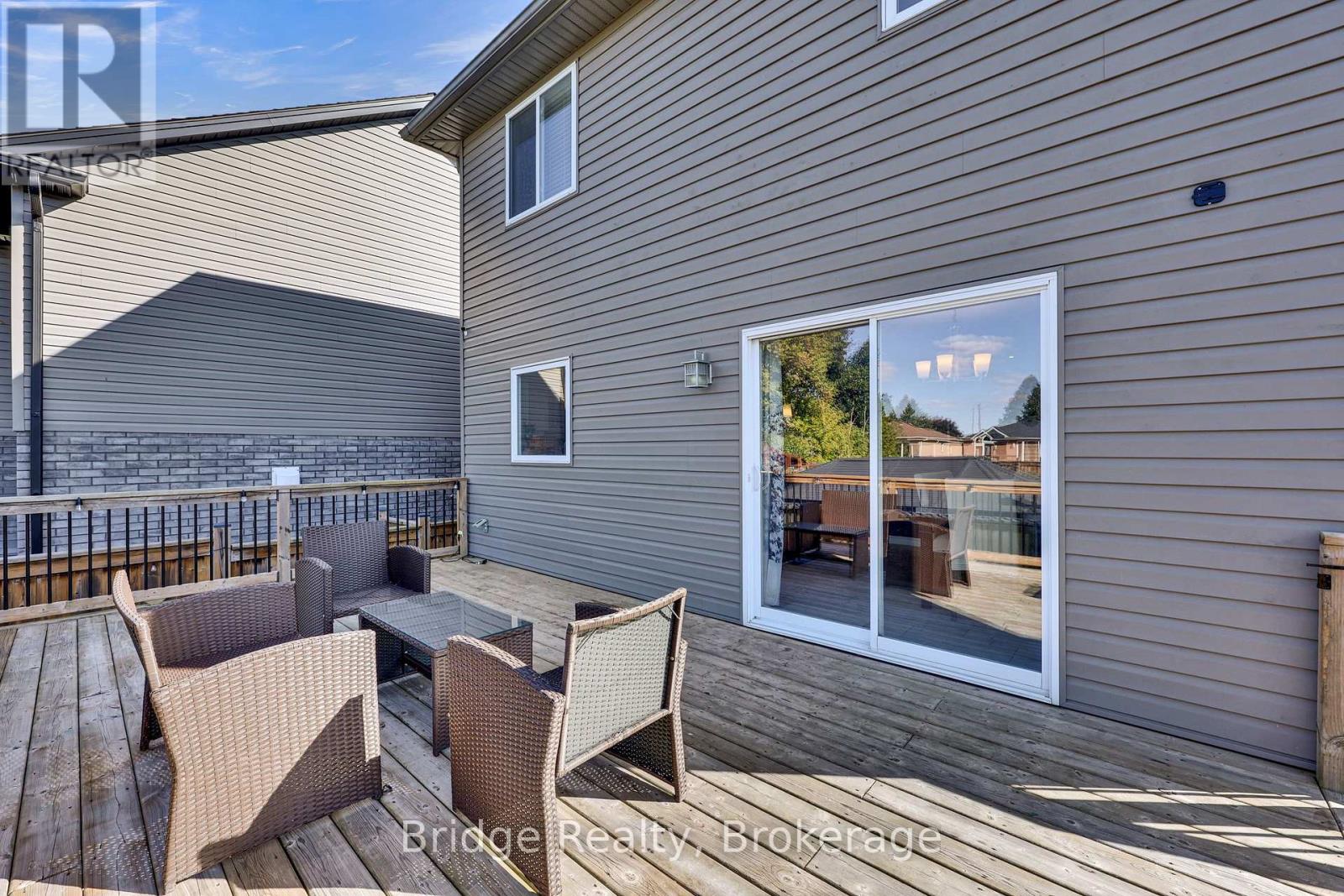 58 Pearl Street, Tillsonburg, Ontario  N4G 0A3 - Photo 40 - X12459155