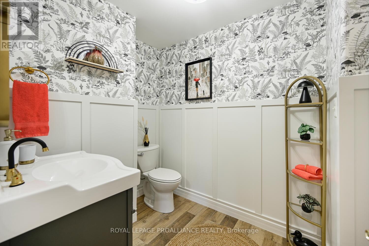 825 Joseph Street, Edwardsburgh/cardinal, Ontario  K0E 1E0 - Photo 14 - X12459152