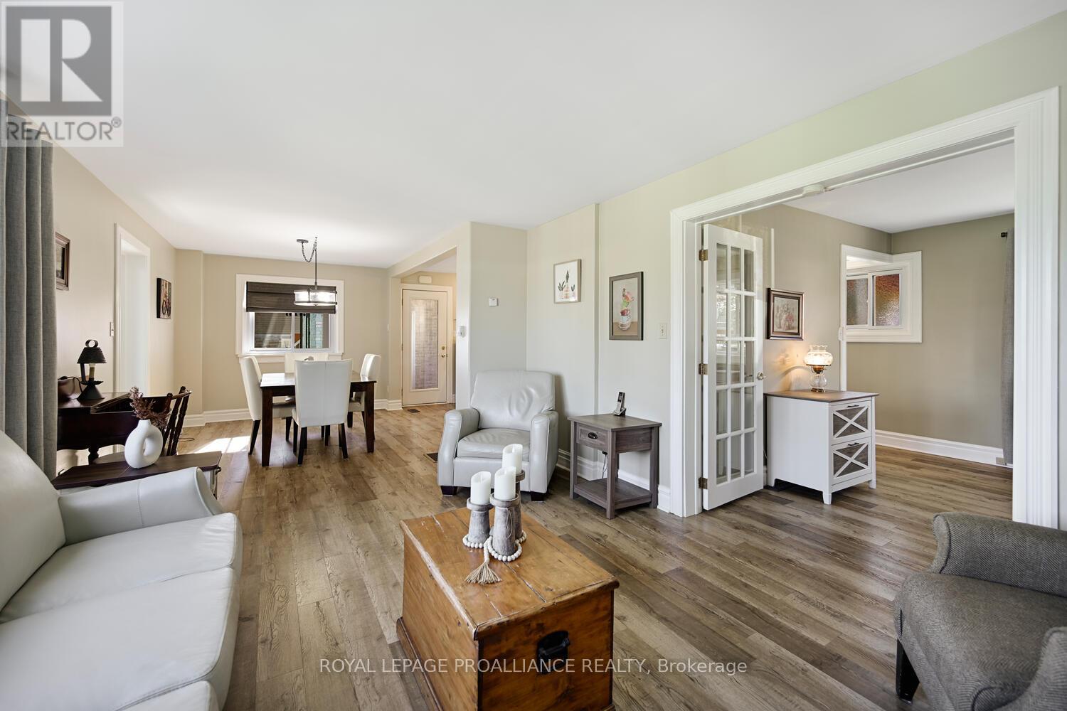 825 Joseph Street, Edwardsburgh/cardinal, Ontario  K0E 1E0 - Photo 16 - X12459152