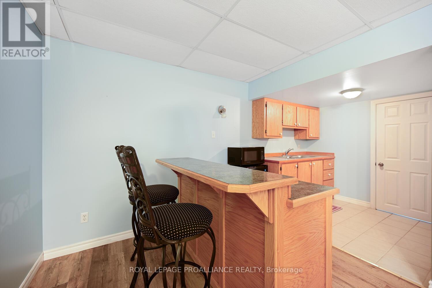 825 Joseph Street, Edwardsburgh/cardinal, Ontario  K0E 1E0 - Photo 29 - X12459152