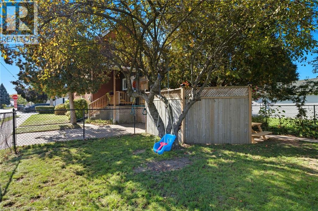 118 Mary Street, Brantford, Ontario  N3S 3B7 - Photo 25 - 40776495