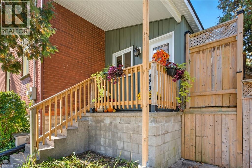 118 Mary Street, Brantford, Ontario  N3S 3B7 - Photo 27 - 40776495