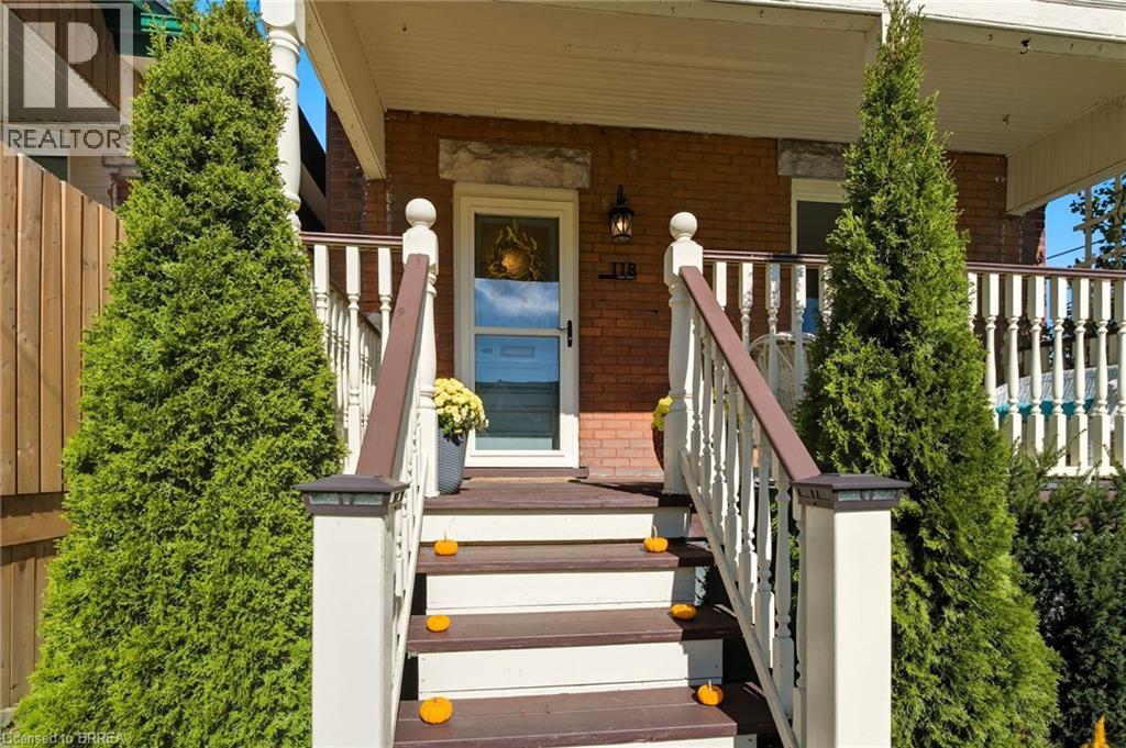 118 Mary Street, Brantford, Ontario  N3S 3B7 - Photo 3 - 40776495