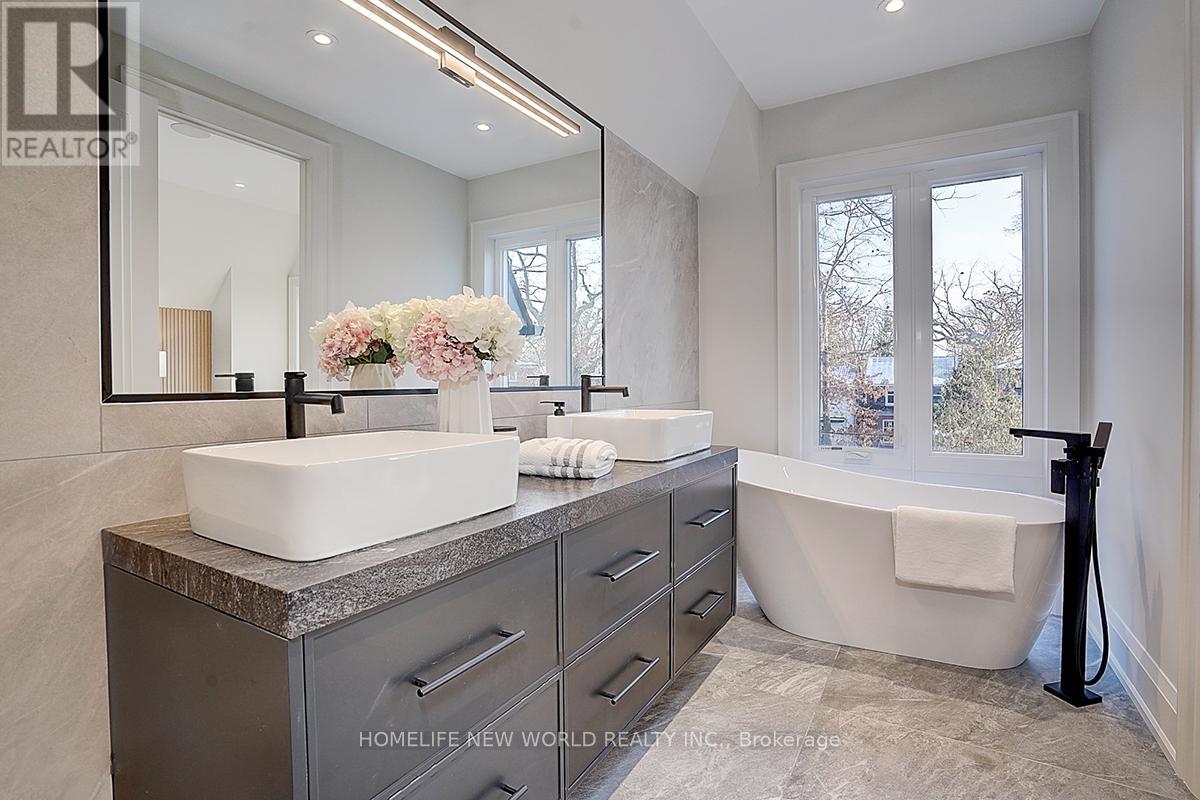 625 Soudan Avenue, Toronto, Ontario  M4S 1X7 - Photo 18 - C12459157