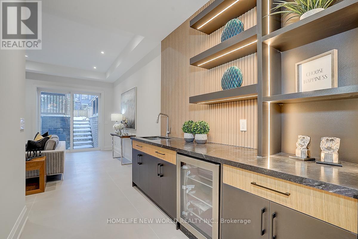 625 Soudan Avenue, Toronto, Ontario  M4S 1X7 - Photo 29 - C12459157