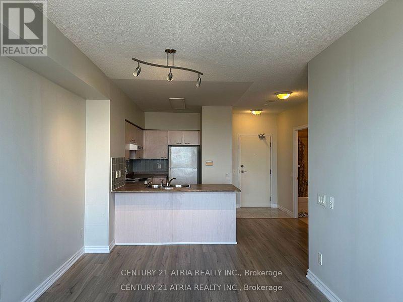 915 - 51 Times Avenue, Markham, Ontario  L3T 7X7 - Photo 8 - N12459156