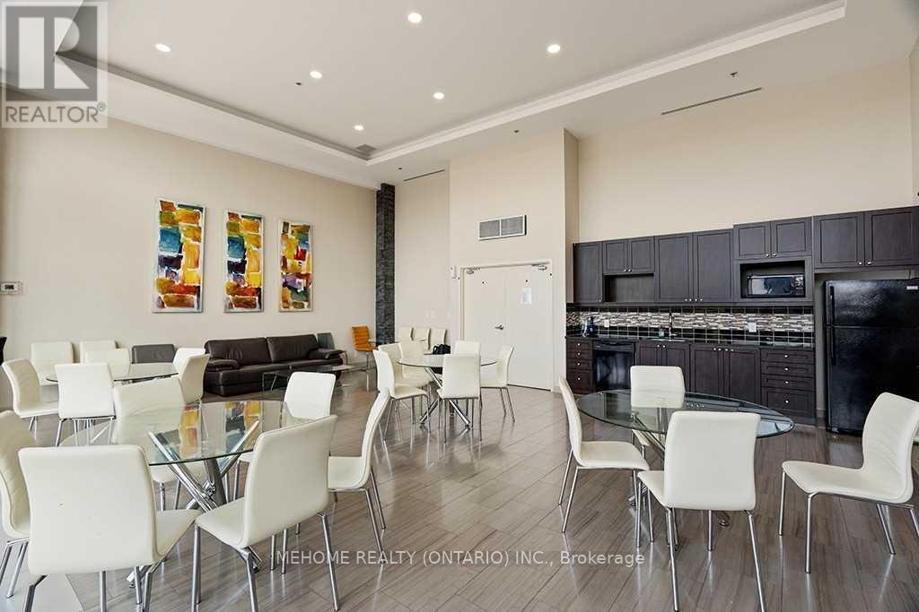 406 - 24 Woodstream Boulevard, Vaughan, Ontario  L4L 8C4 - Photo 15 - N12459158