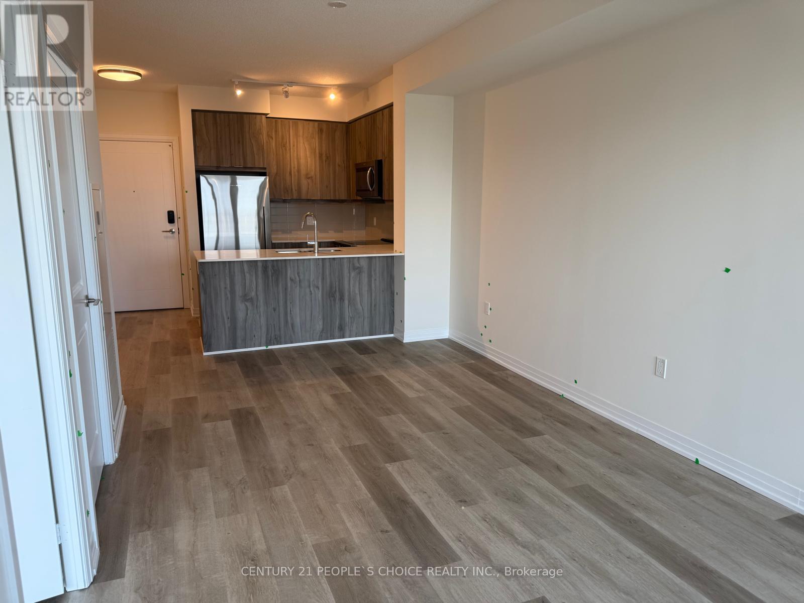 2303 - 15 Watergarden Drive, Mississauga, Ontario  L5R 1B2 - Photo 7 - W12458169