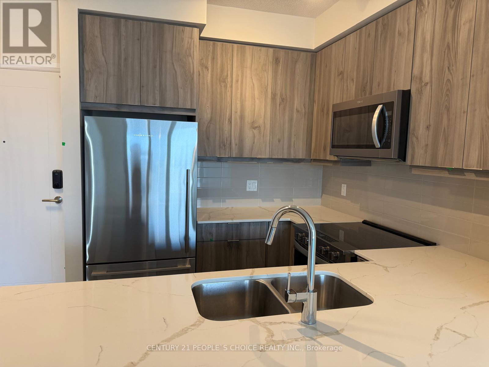 2303 - 15 Watergarden Drive, Mississauga, Ontario  L5R 1B2 - Photo 5 - W12458169