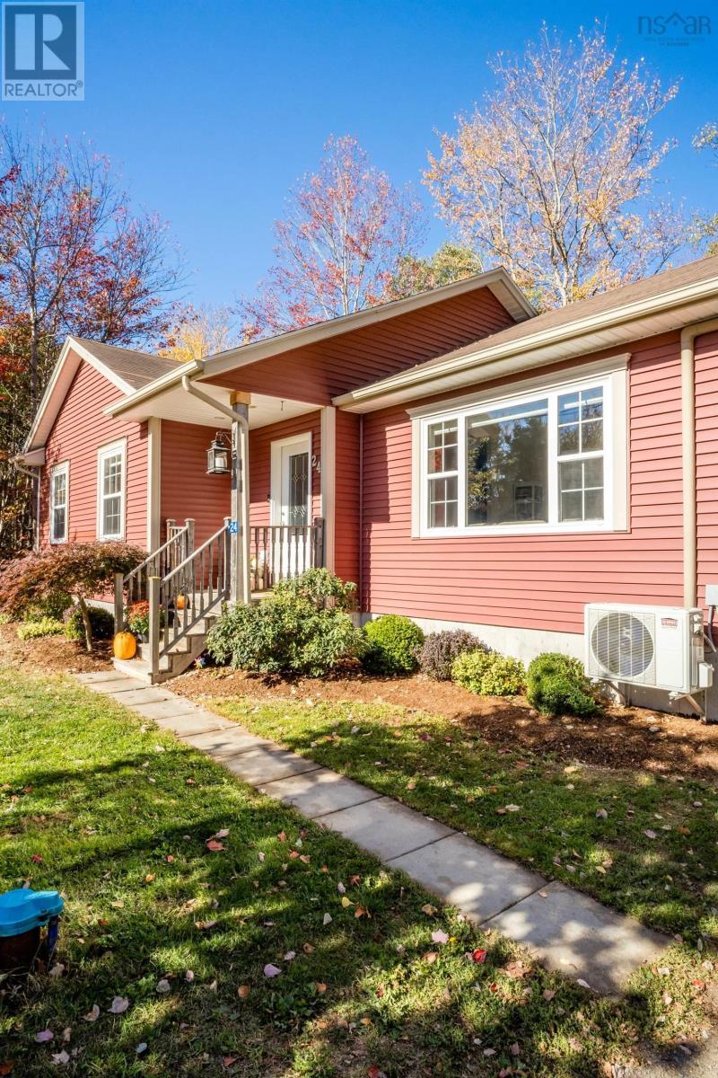 24 Gravenstein Drive, Berwick, Nova Scotia  B0P 1E0 - Photo 4 - 202525688