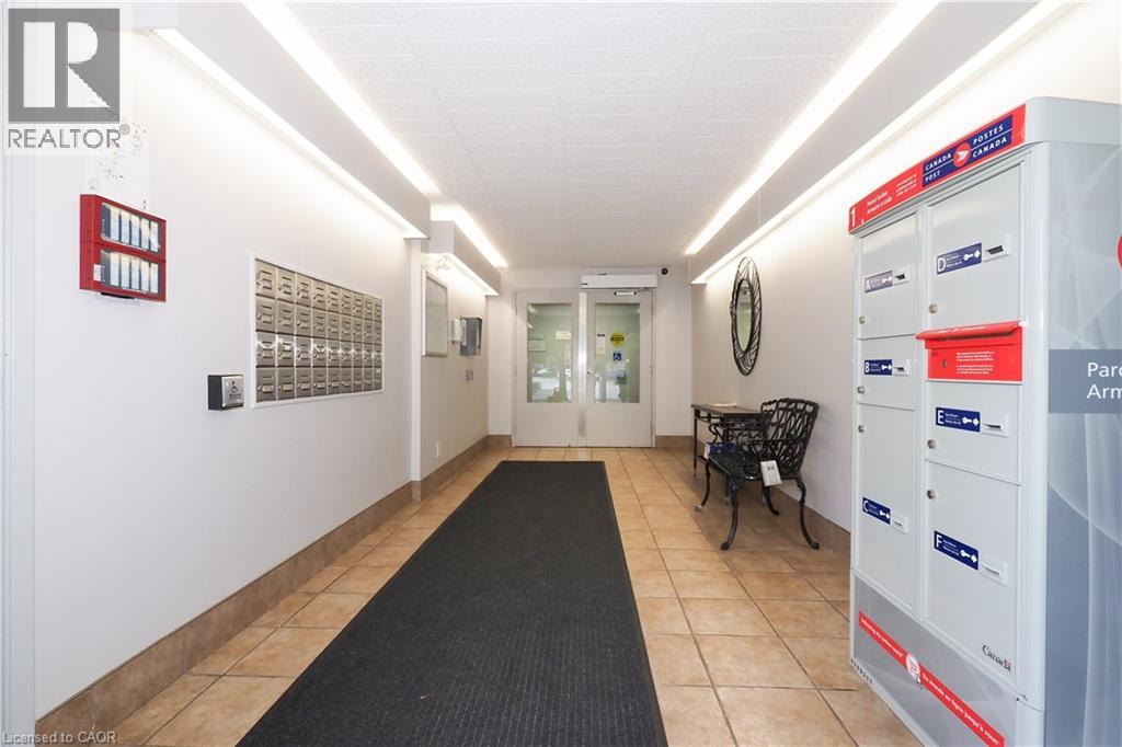 80 Breckenridge Drive Unit# 102, Kitchener, Ontario  N2B 2N9 - Photo 5 - 40770189