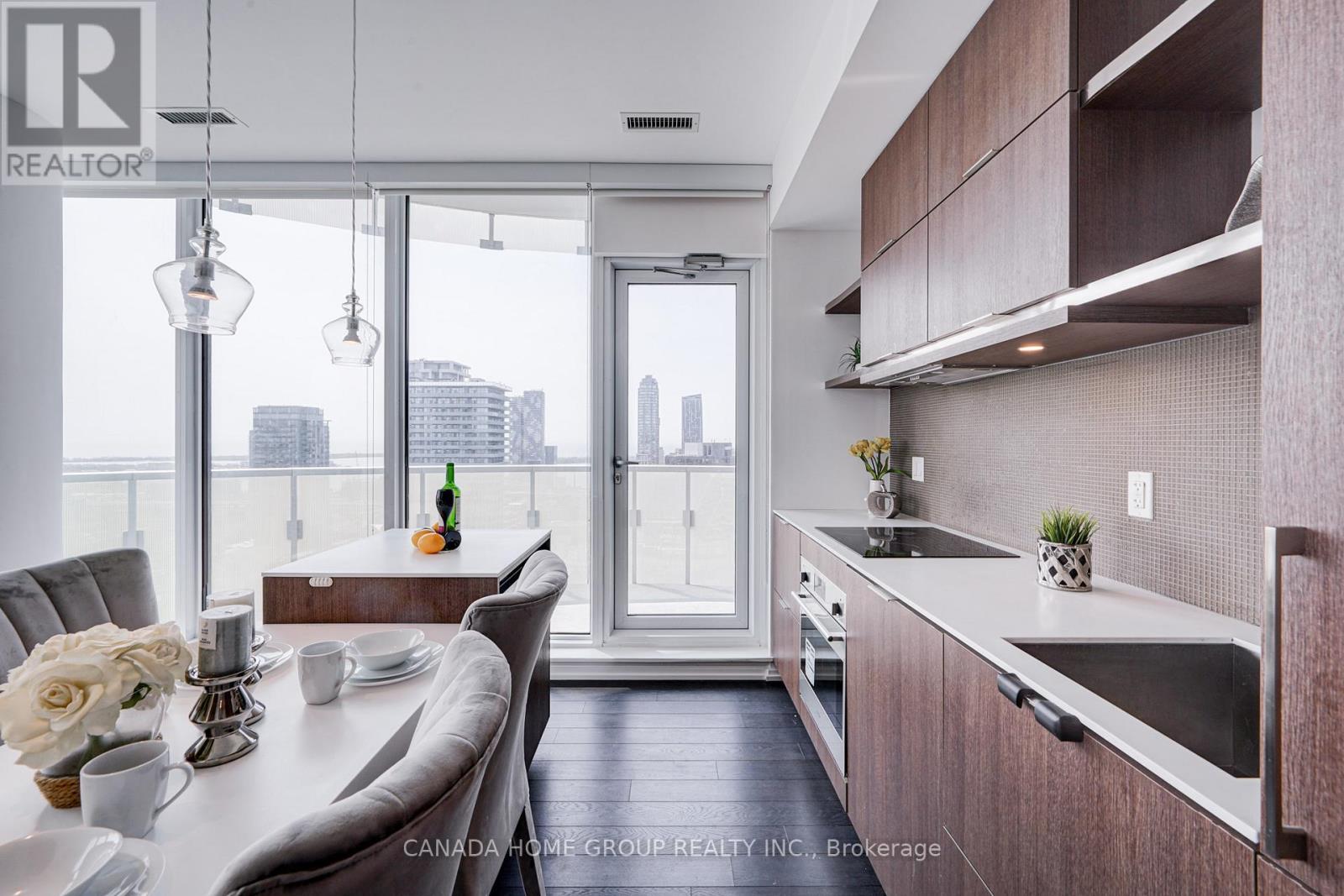 3605 - 197 Yonge Street, Toronto, Ontario  M5B 0C1 - Photo 10 - C12459173