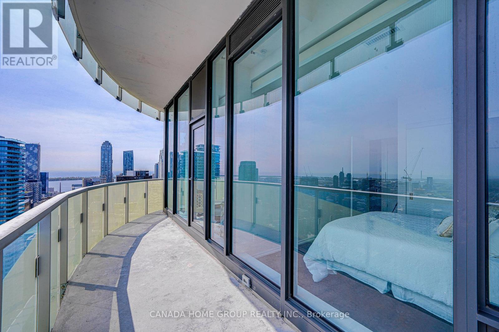 3605 - 197 Yonge Street, Toronto, Ontario  M5B 0C1 - Photo 23 - C12459173