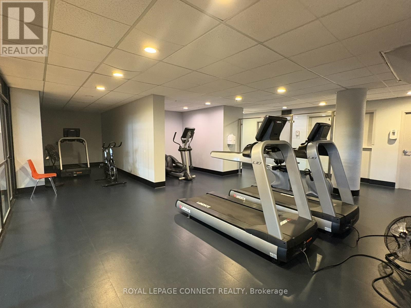 910 - 80 Inverlochy Boulevard, Markham, Ontario  L3T 4P3 - Photo 32 - N12459176