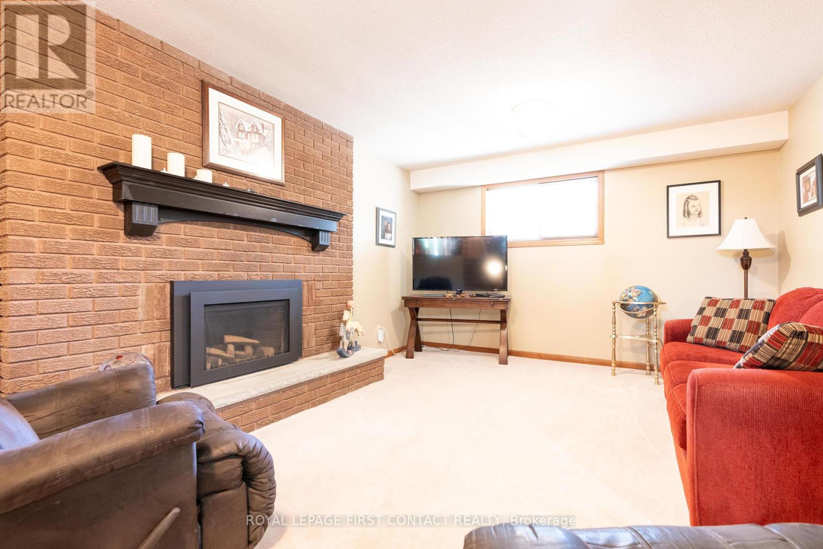 10 Grand Place, Barrie, Ontario  L4N 4Y3 - Photo 13 - S12459169