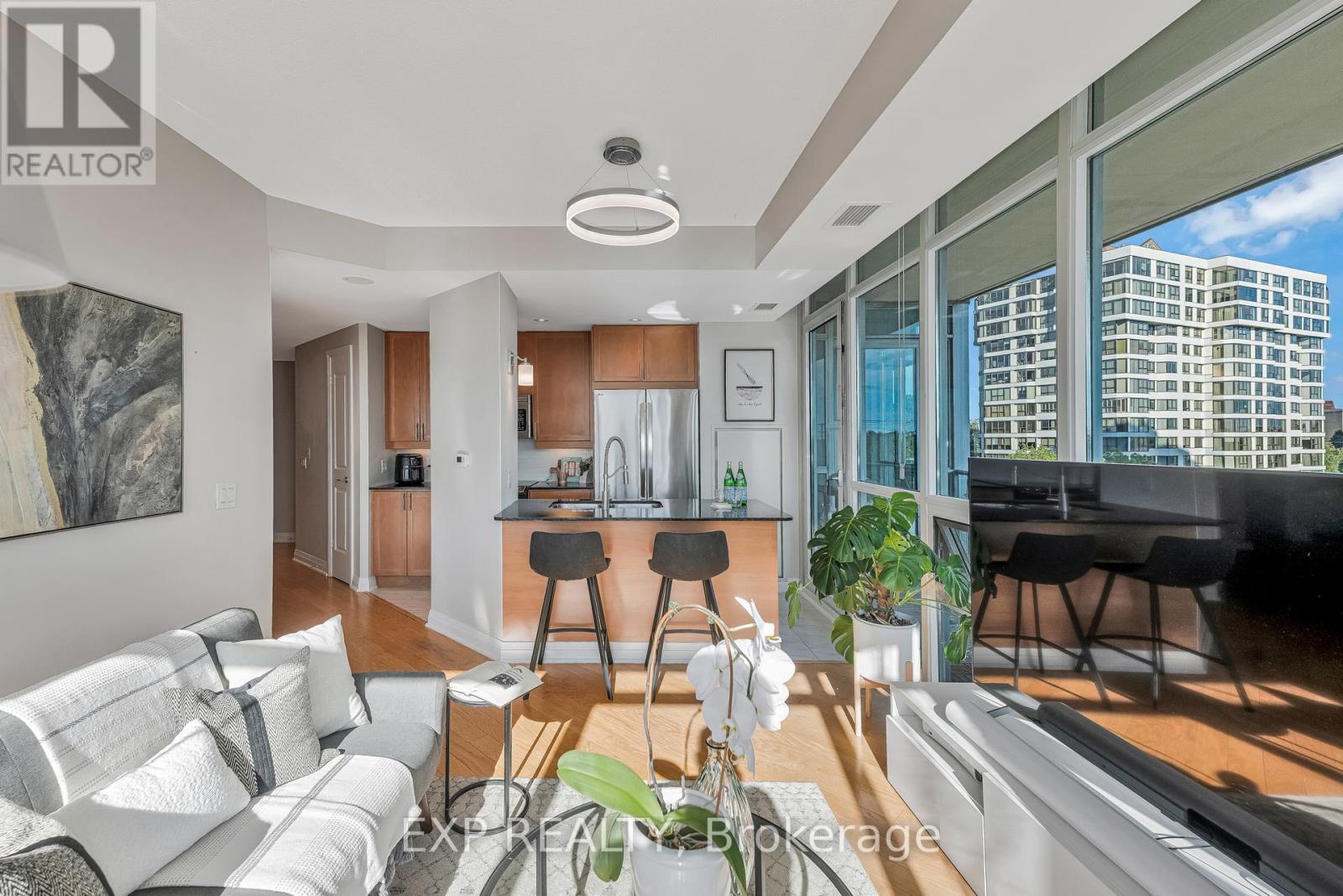 611 - 1055 Southdown Road, Mississauga, Ontario  L5J 0A3 - Photo 10 - W12459161