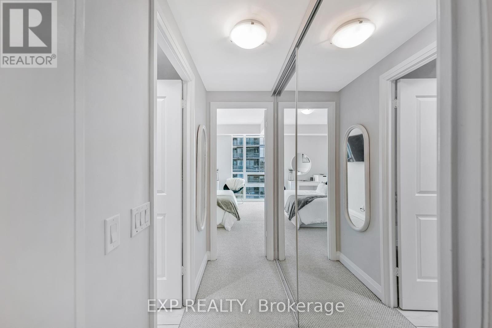 611 - 1055 Southdown Road, Mississauga, Ontario  L5J 0A3 - Photo 19 - W12459161