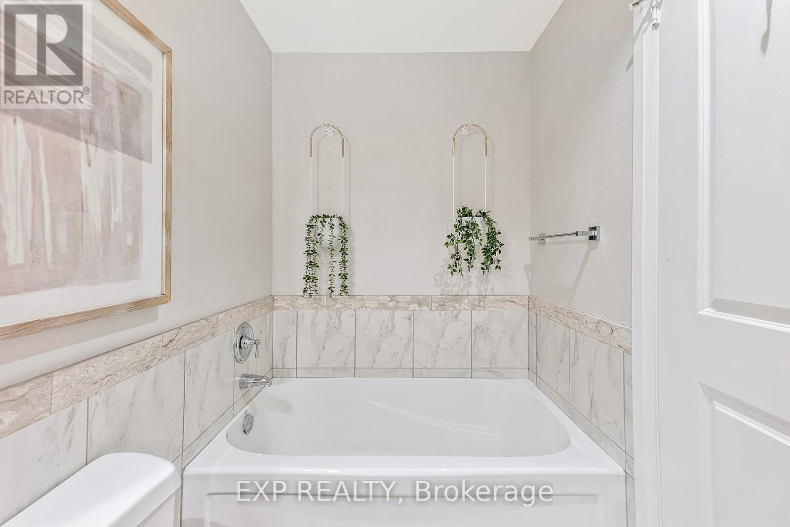 611 - 1055 Southdown Road, Mississauga, Ontario  L5J 0A3 - Photo 25 - W12459161