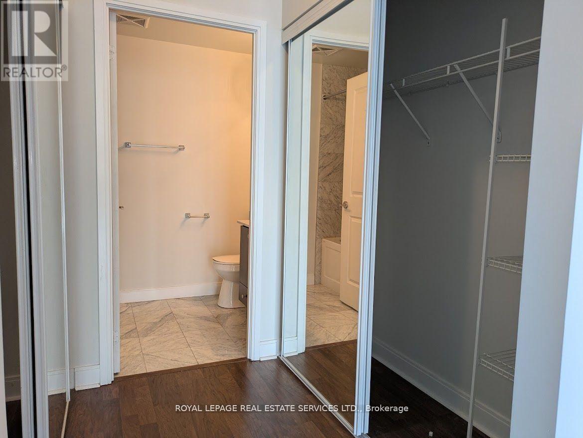 2304 - 50 Absolute Avenue, Mississauga, Ontario  L4Z 0A8 - Photo 21 - W12459167