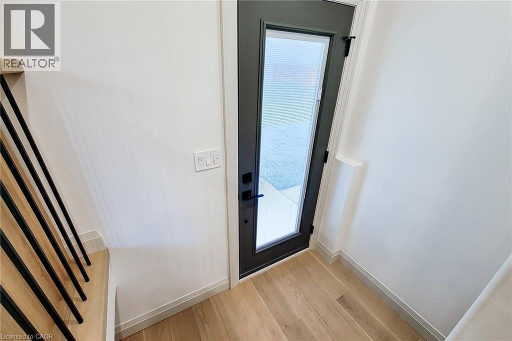 26 George Street, Grimsby, Ontario  L3M 3Y6 - Photo 39 - 40778497