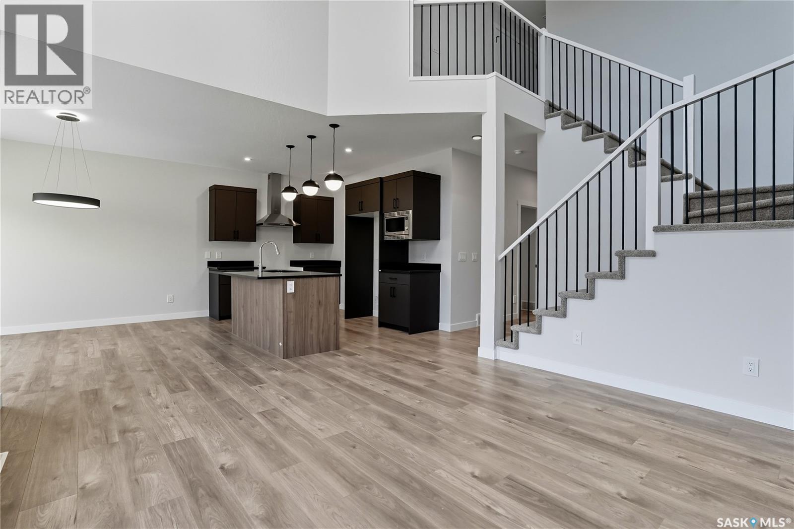 907 Traeger Manor, Saskatoon, Saskatchewan  S7V 1R3 - Photo 18 - SK987748