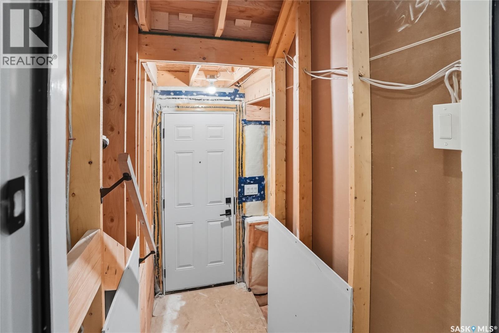 907 Traeger Manor, Saskatoon, Saskatchewan  S7V 1R3 - Photo 37 - SK987748