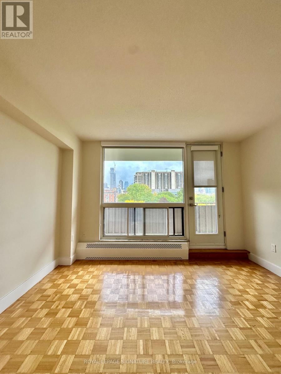 606 - 666 Spadina Avenue, Toronto, Ontario  M5S 2H8 - Photo 6 - C12435637