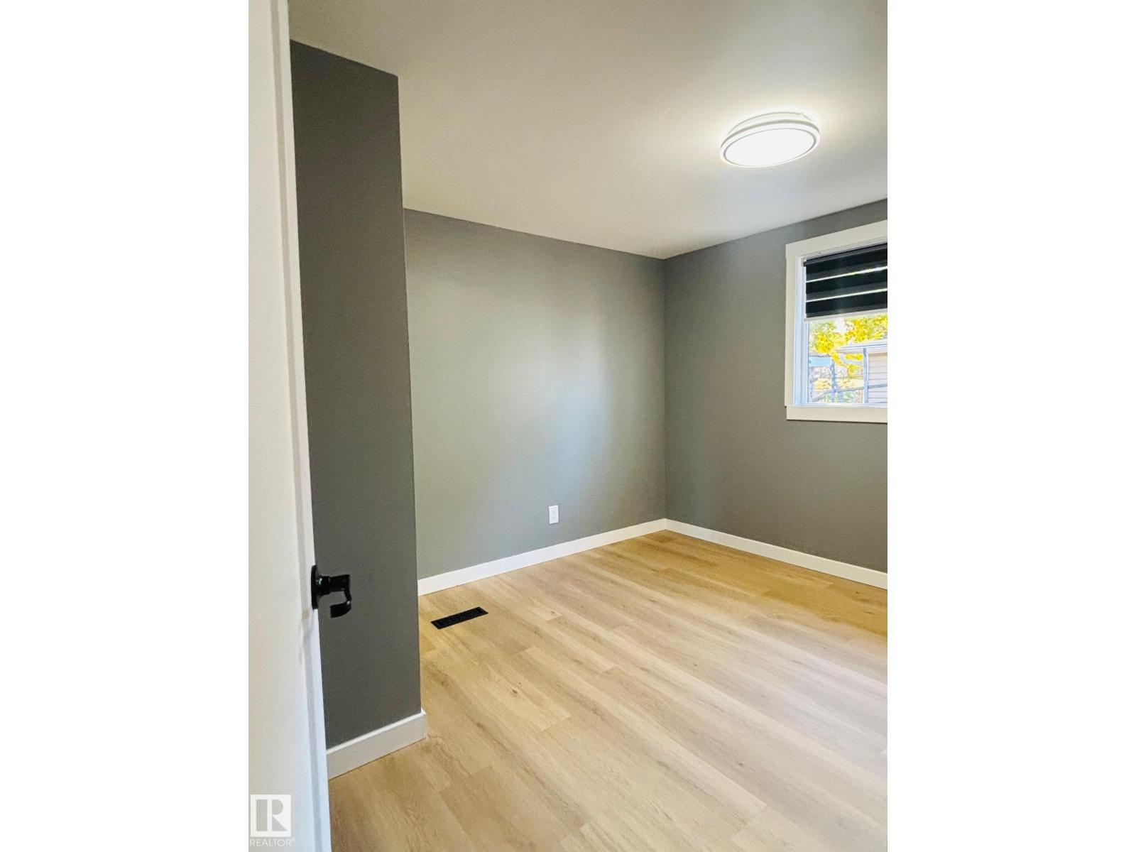 13 Maple Terrace Nw, Edmonton, Alberta  T6P 1H8 - Photo 17 - E4461617