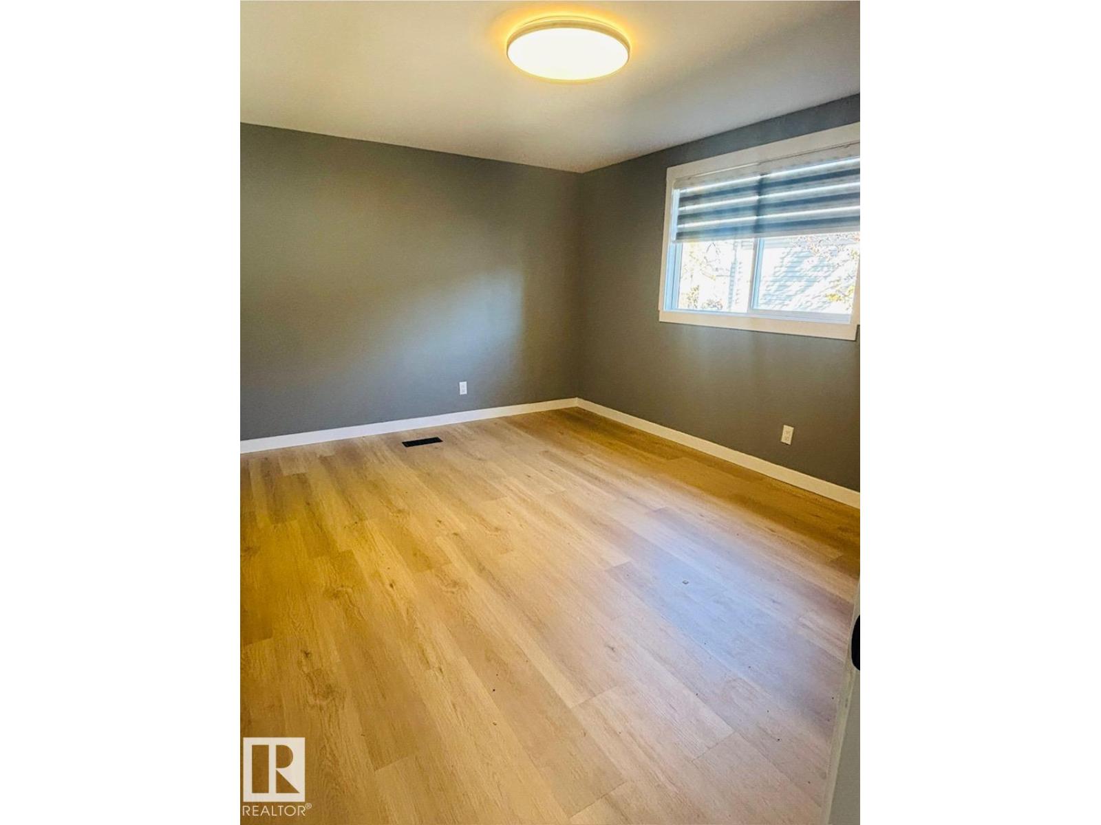 13 Maple Terrace Nw, Edmonton, Alberta  T6P 1H8 - Photo 11 - E4461617