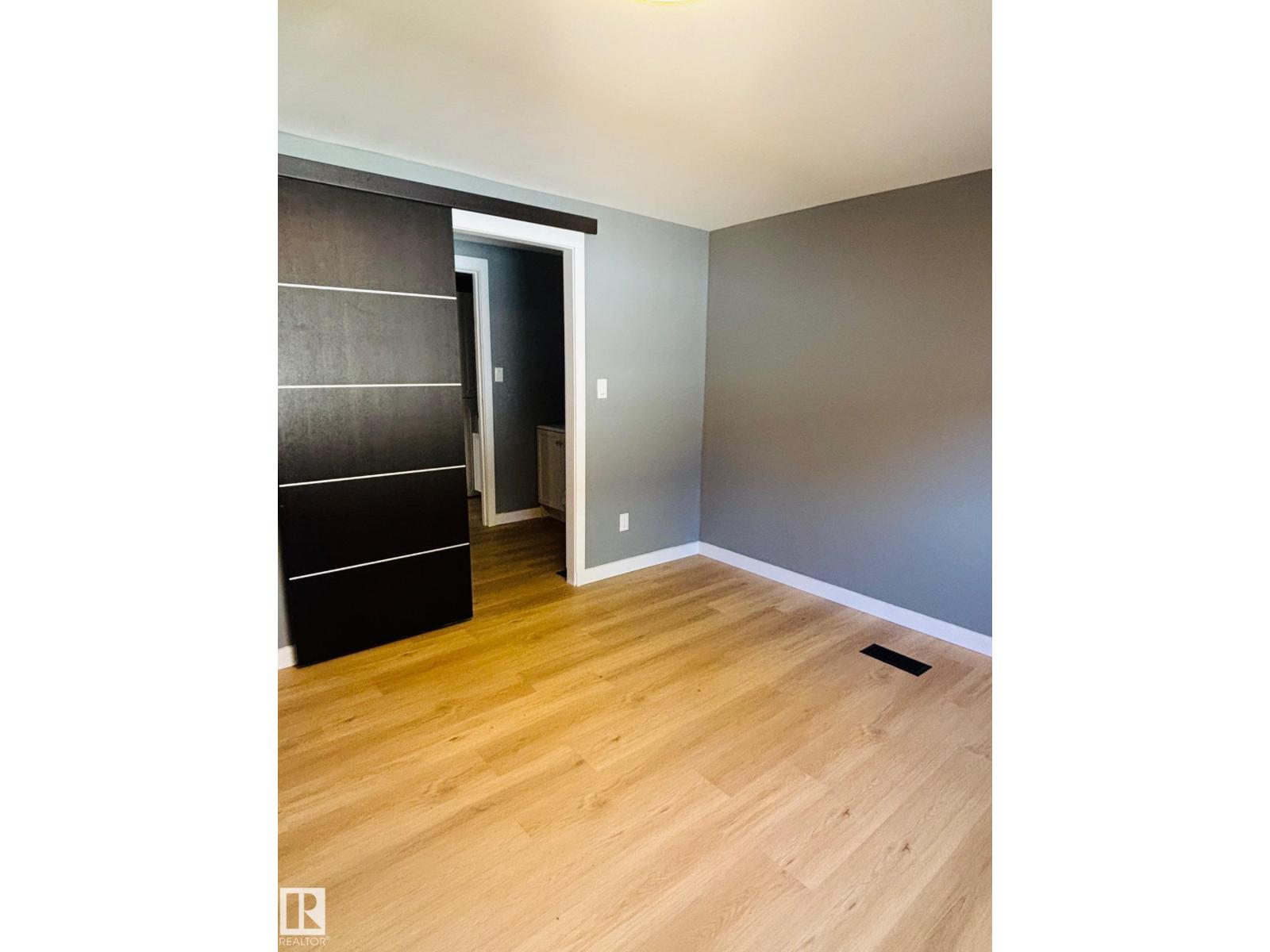 13 Maple Terrace Nw, Edmonton, Alberta  T6P 1H8 - Photo 14 - E4461617