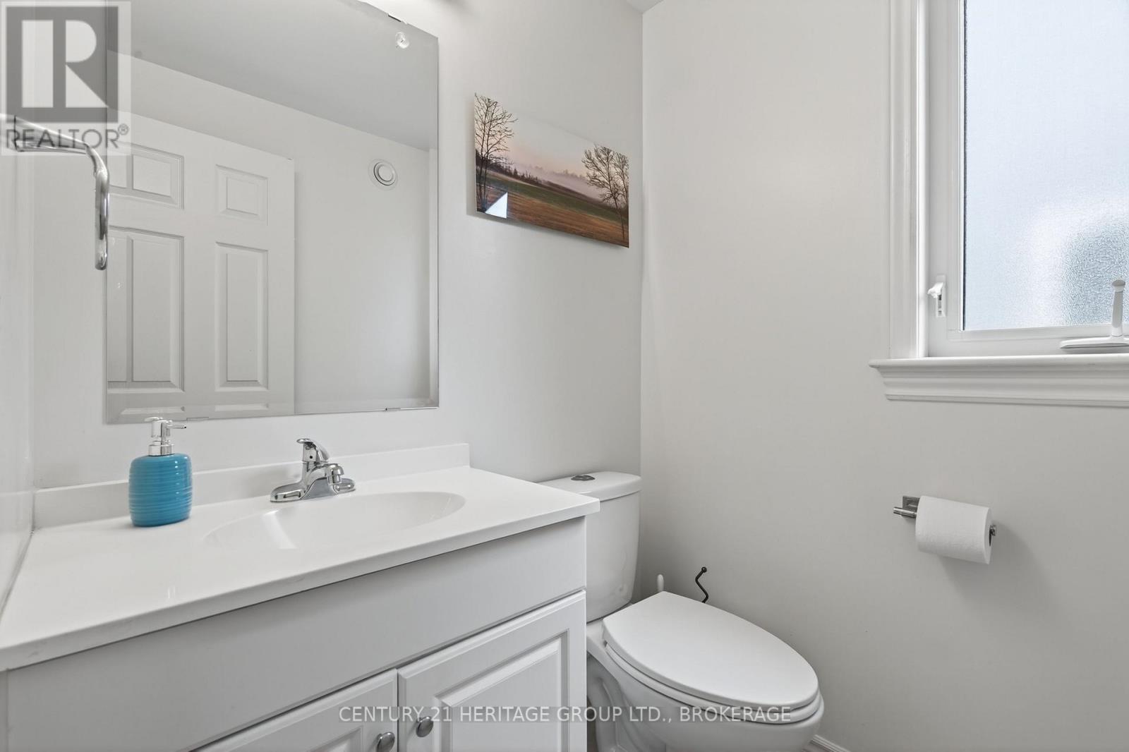 1208 Iris Drive, Kingston, Ontario  K7P 0H6 - Photo 5 - X12459200