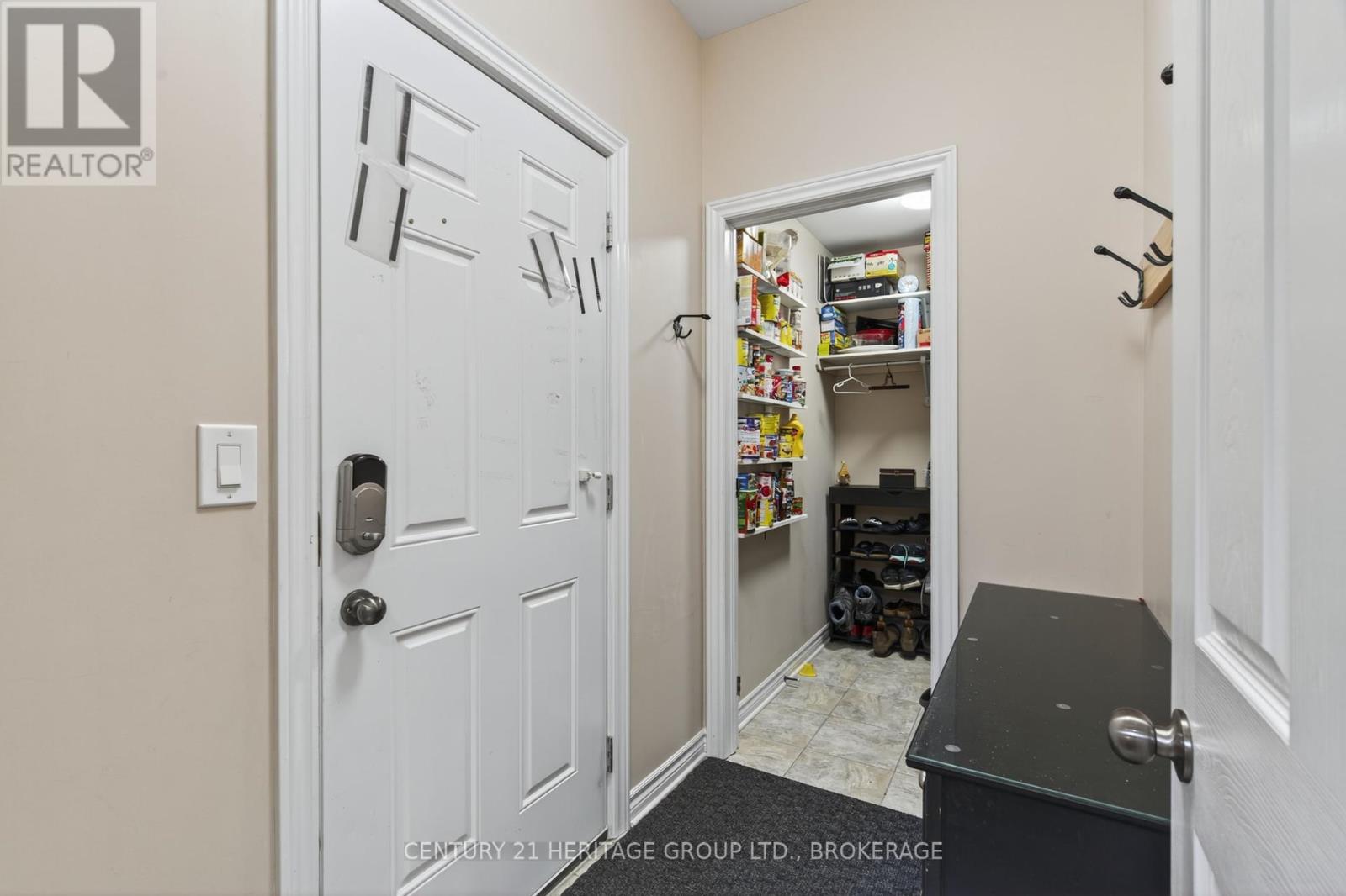 1208 Iris Drive, Kingston, Ontario  K7P 0H6 - Photo 6 - X12459200