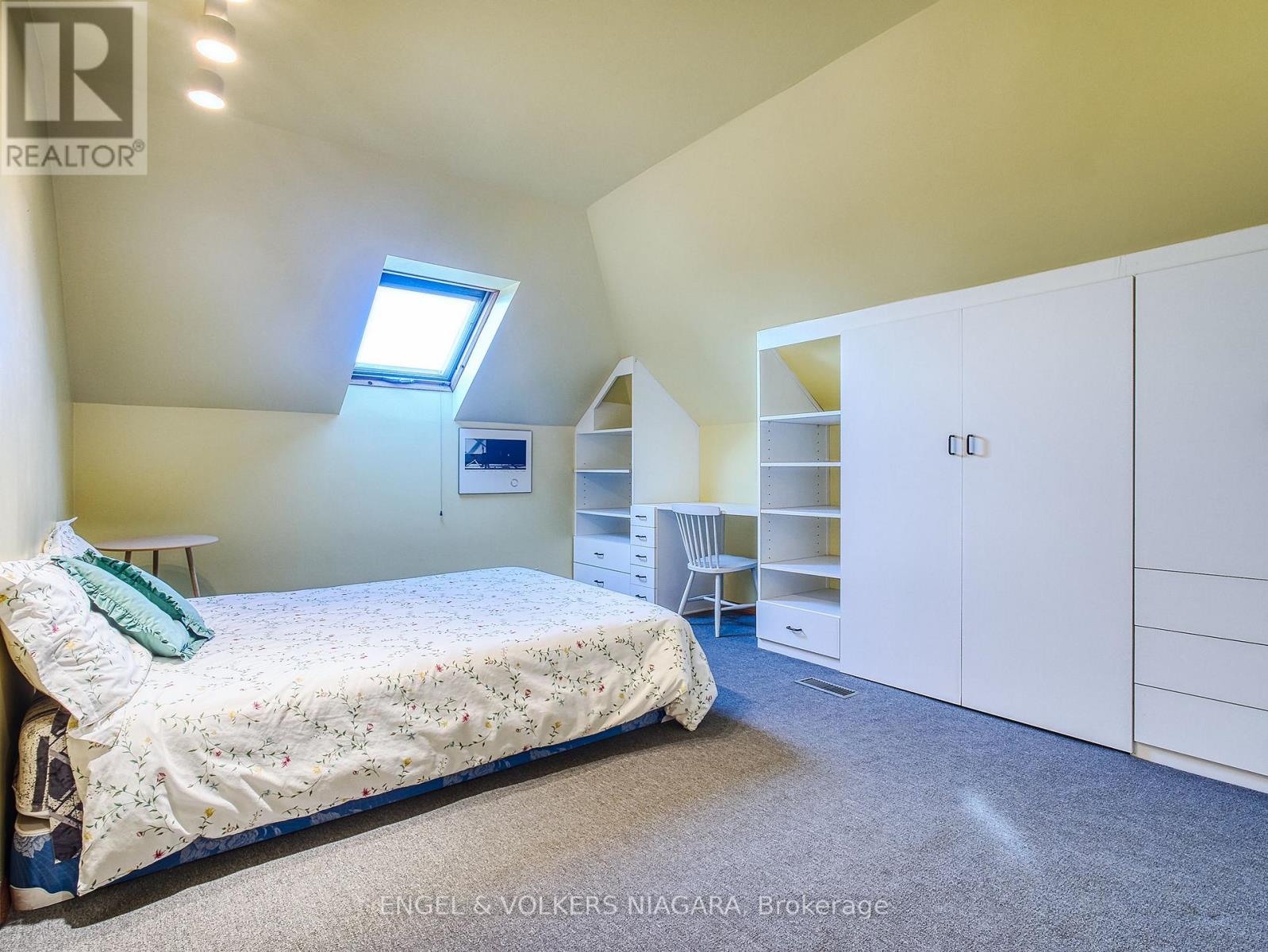 1577 Line 6 Road, Niagara-On-The-Lake, Ontario  L0S 1J0 - Photo 14 - X12459206