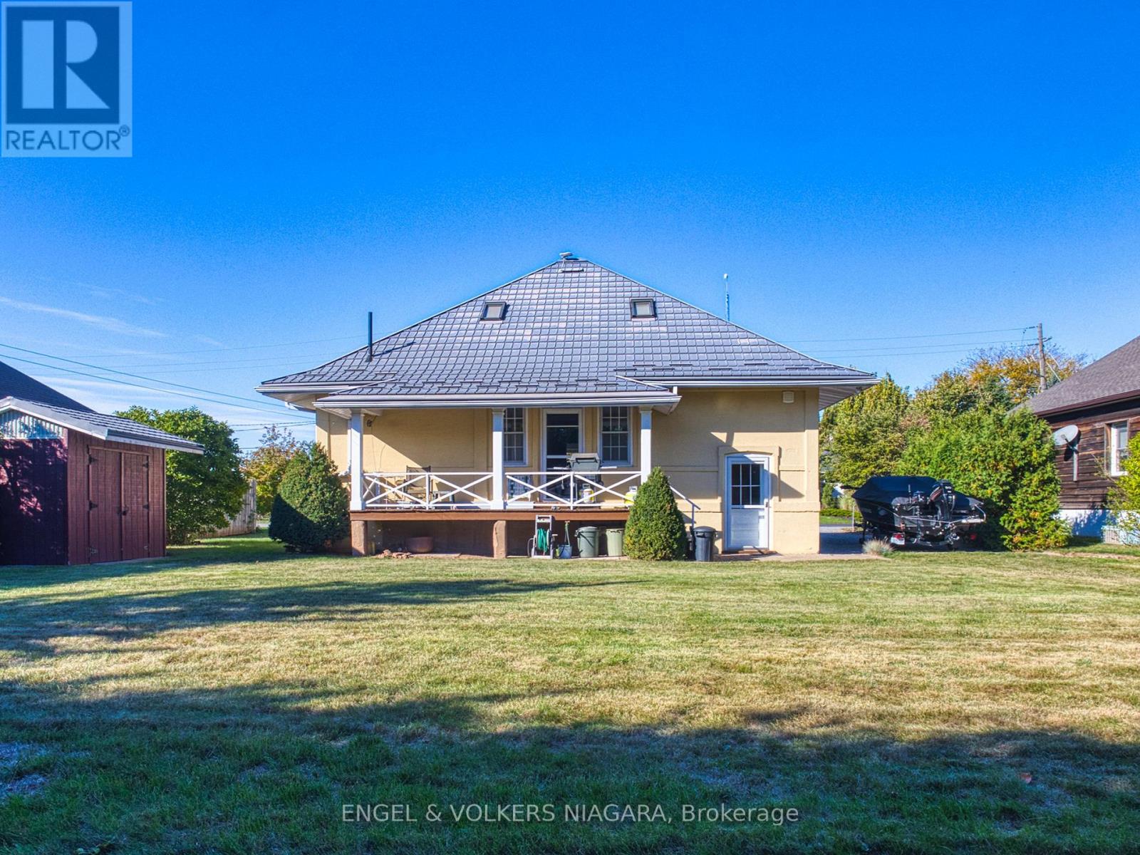 1577 Line 6 Road, Niagara-On-The-Lake, Ontario  L0S 1J0 - Photo 17 - X12459206