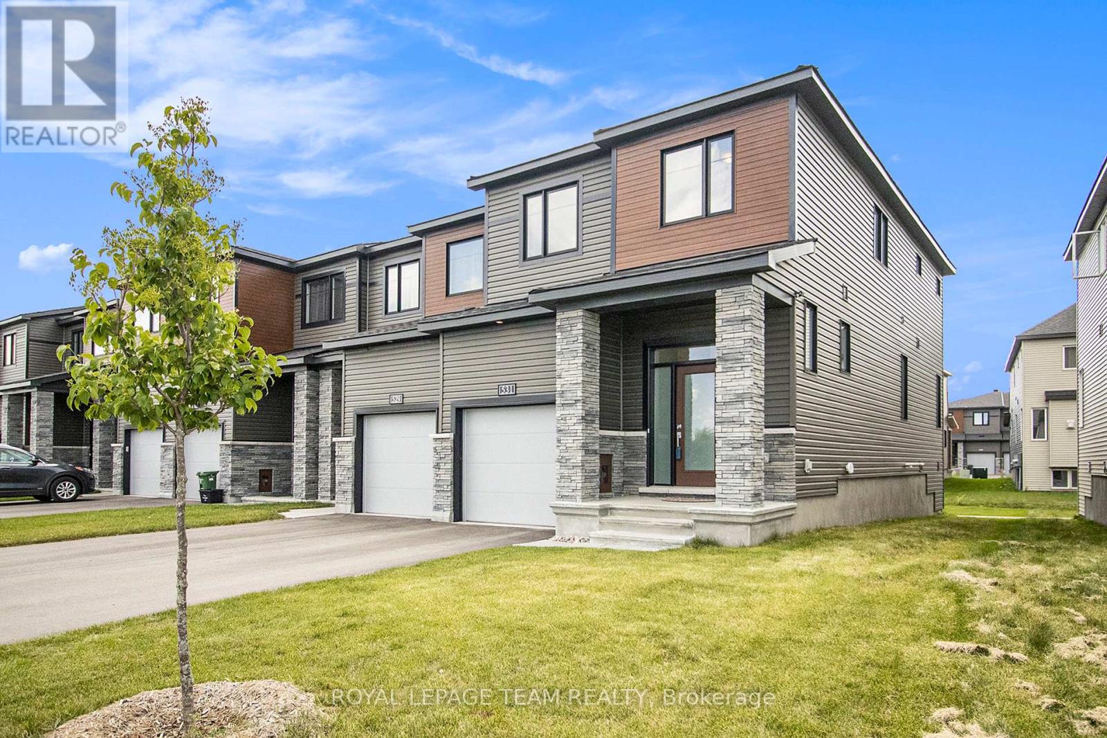 531 Winterset Road, Ottawa, Ontario  K2T 0P4 - Photo 3 - X12396185