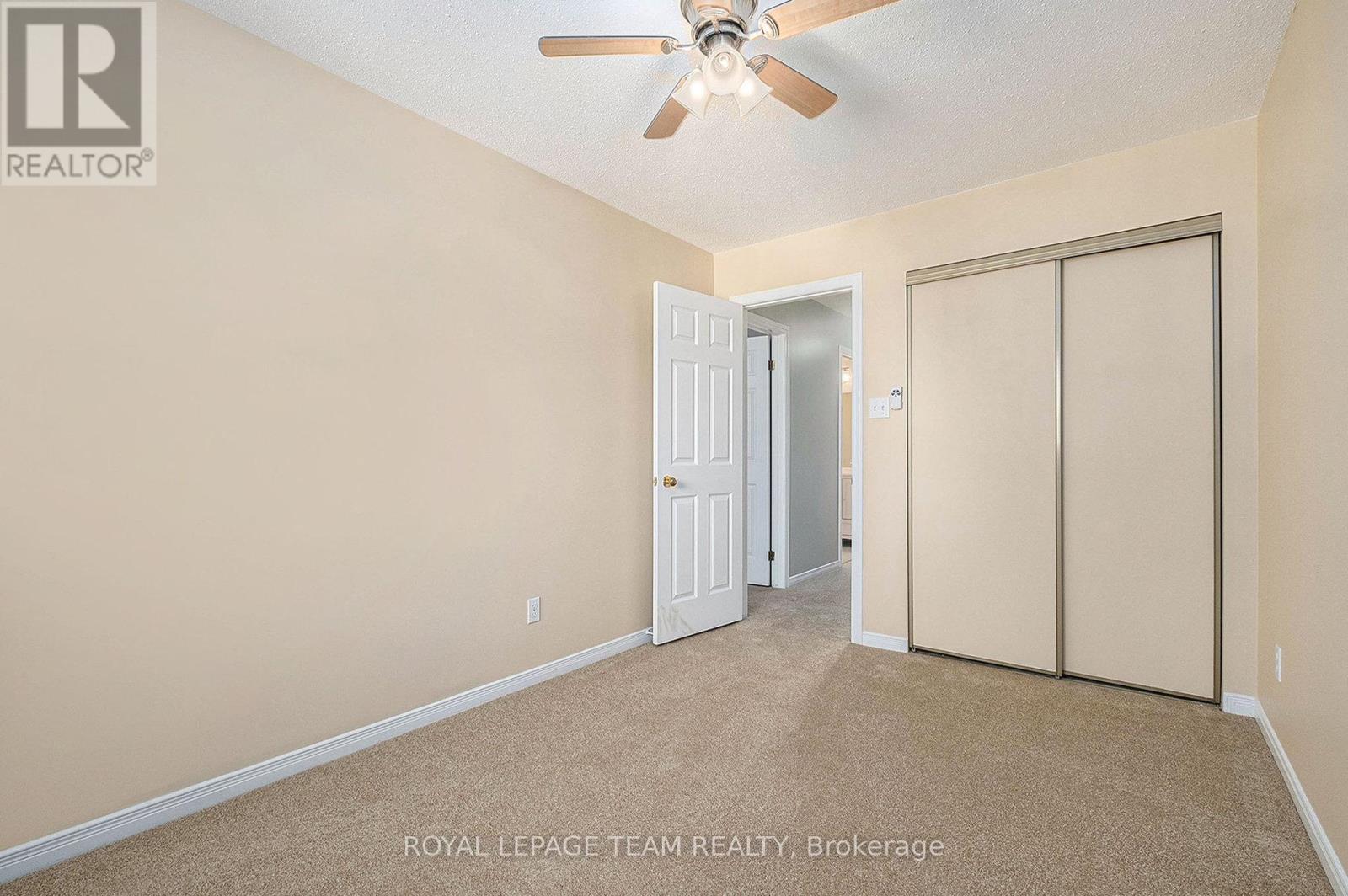 93 Royal Oak Court Court, Ottawa, Ontario  K1T 3N9 - Photo 26 - X12445100