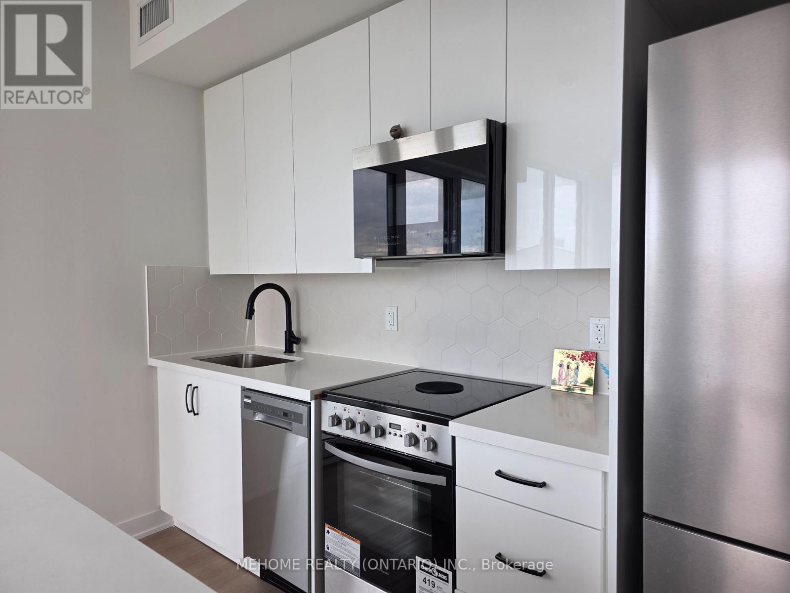 2302 - 15 Ellerslie Avenue, Toronto, Ontario  M2N 0L7 - Photo 4 - C12459195