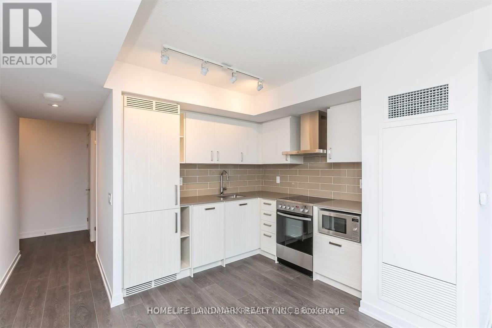 2112 - 125 Redpath Avenue, Toronto, Ontario  M4S 0B5 - Photo 3 - C12459197