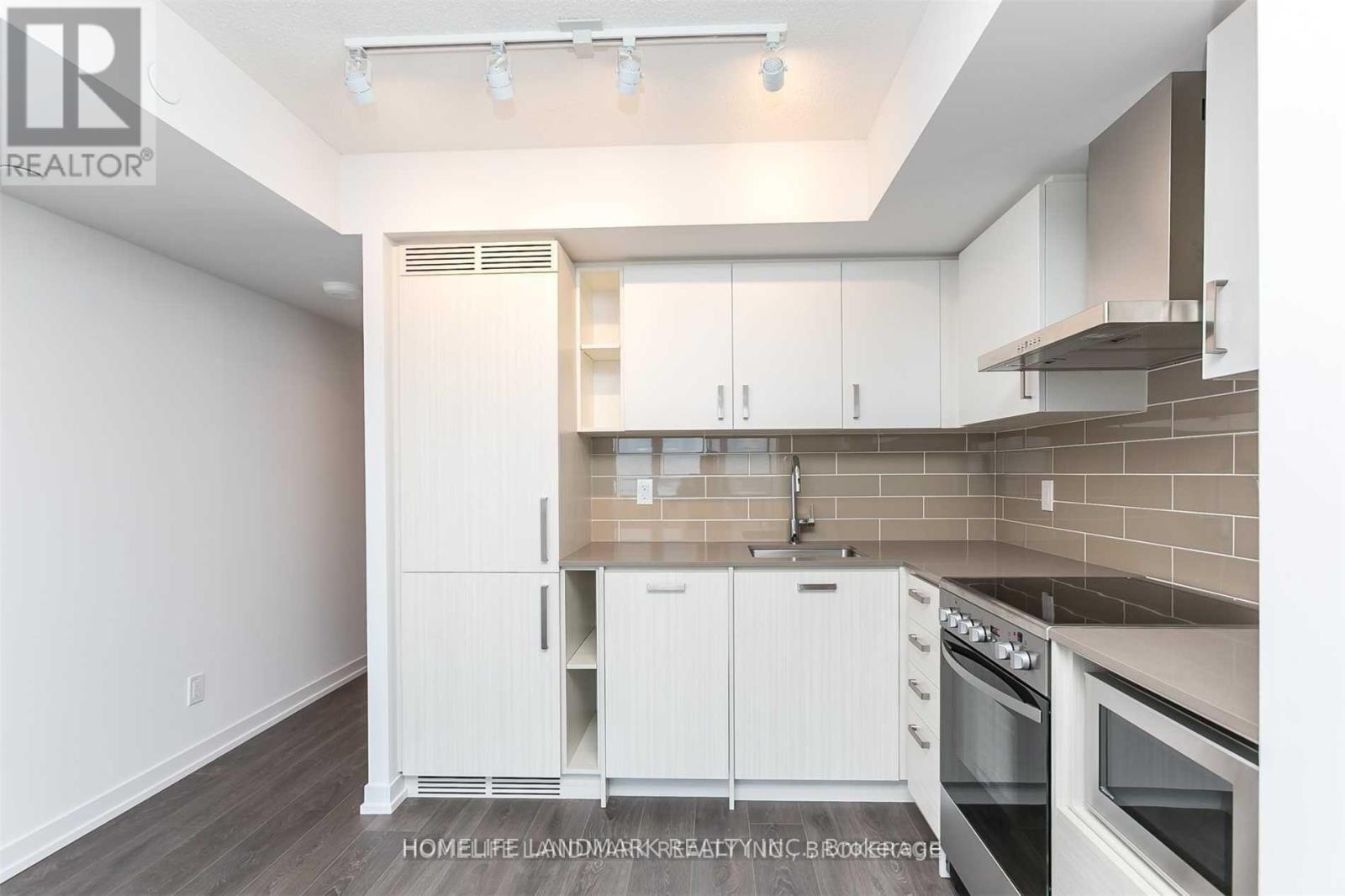 2112 - 125 Redpath Avenue, Toronto, Ontario  M4S 0B5 - Photo 4 - C12459197