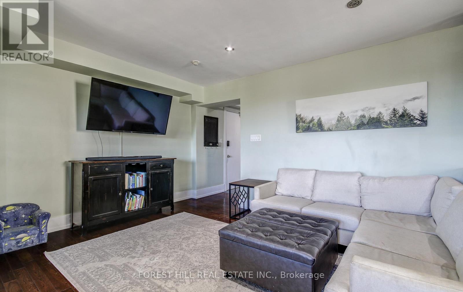 508 - 2603 Bathurst Street, Toronto, Ontario  M6B 2Z6 - Photo 5 - C12459205