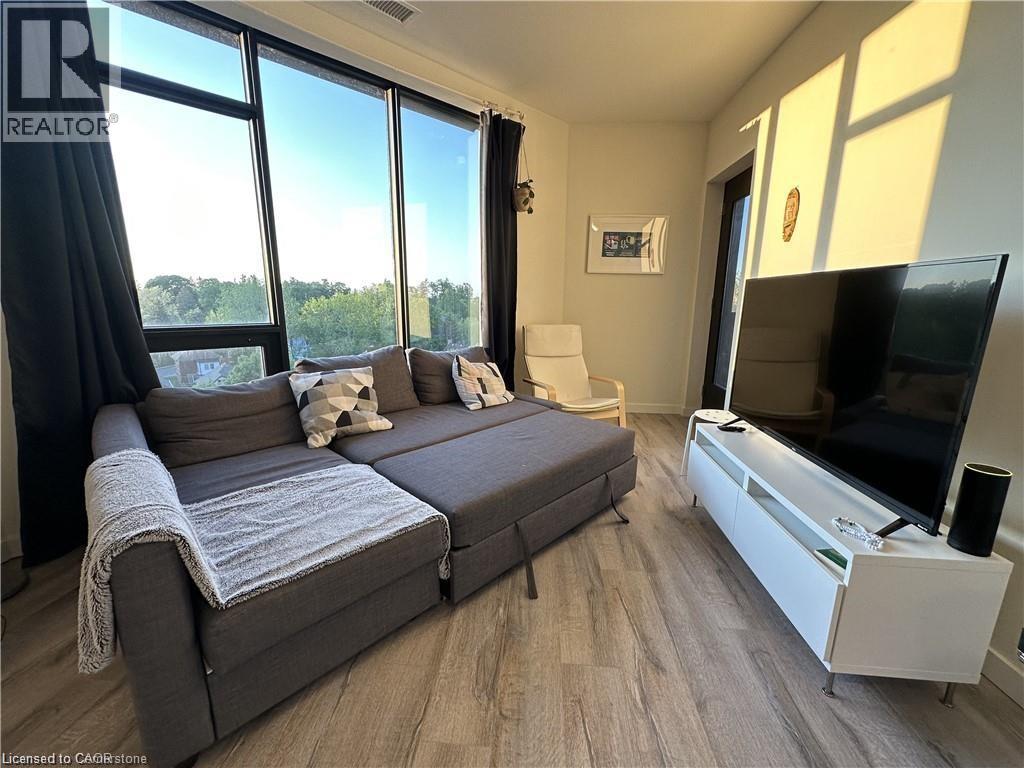 690 King Street W Unit# 524, Kitchener, Ontario  M5B 2C2 - Photo 3 - 40778501