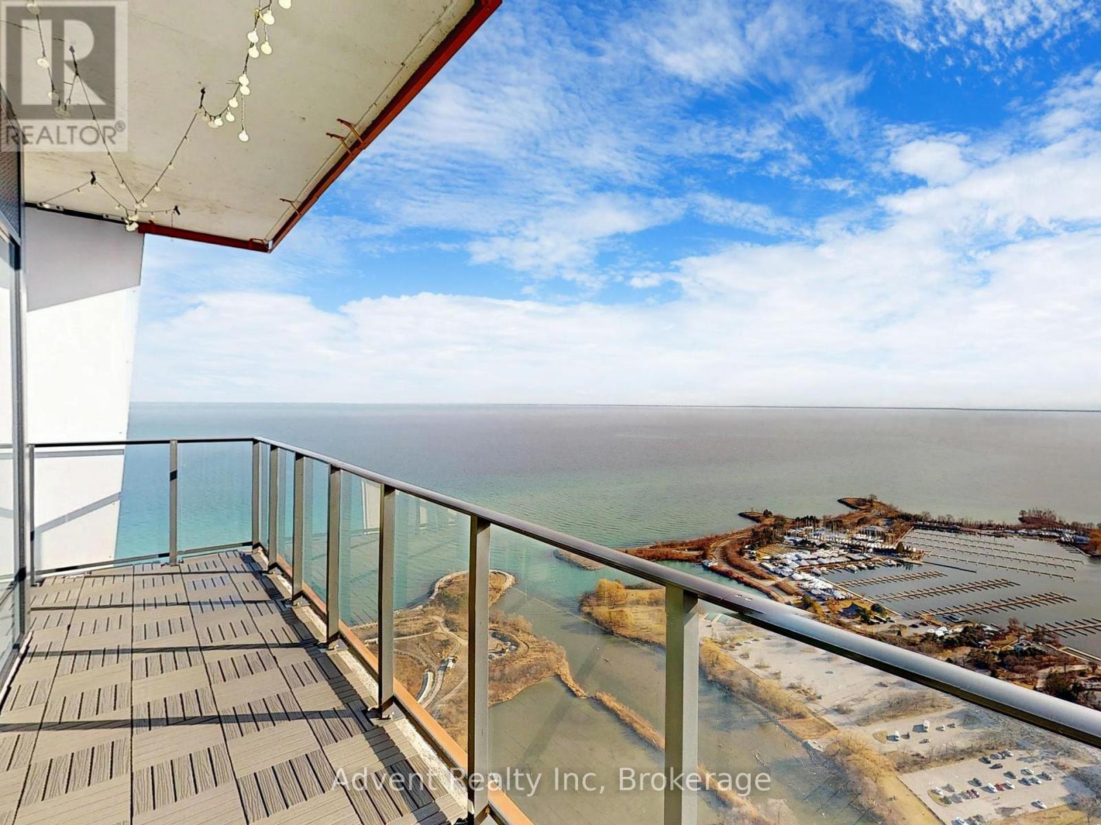 Lph07a - 30 Shore Breeze Drive, Toronto, Ontario  M8V 0J1 - Photo 11 - W12459192