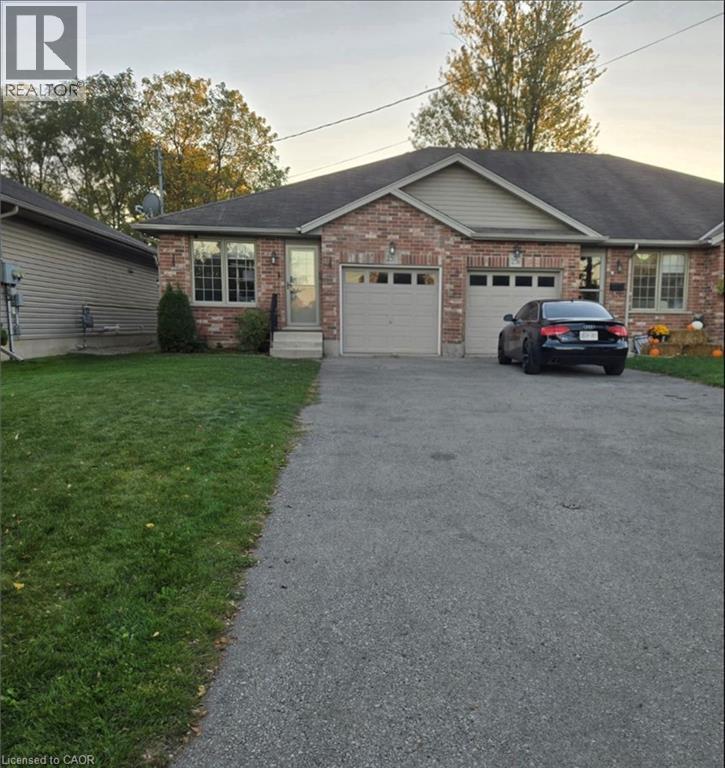 25 C MOHAWK Street Unit# Lower, Brantford, Ontario