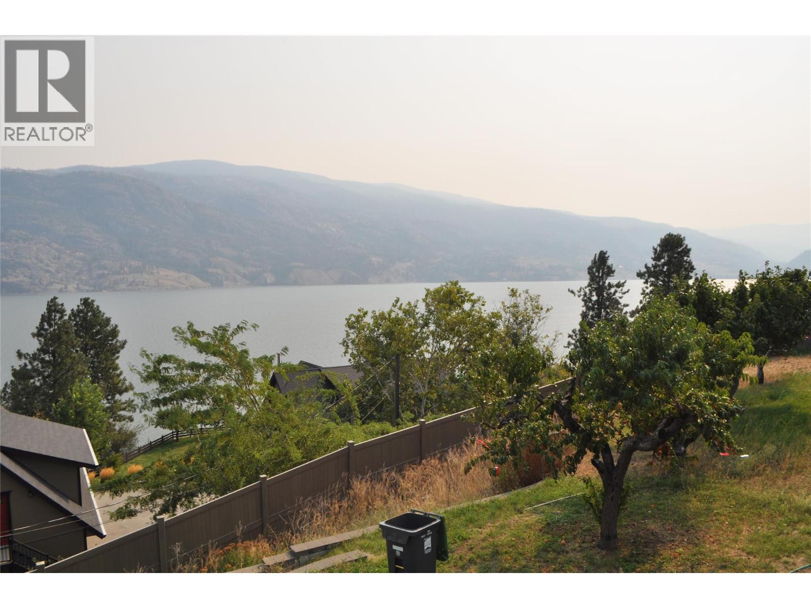 910 Pineview Drive, Kaleden, British Columbia  V0H 1K0 - Photo 32 - 10357344