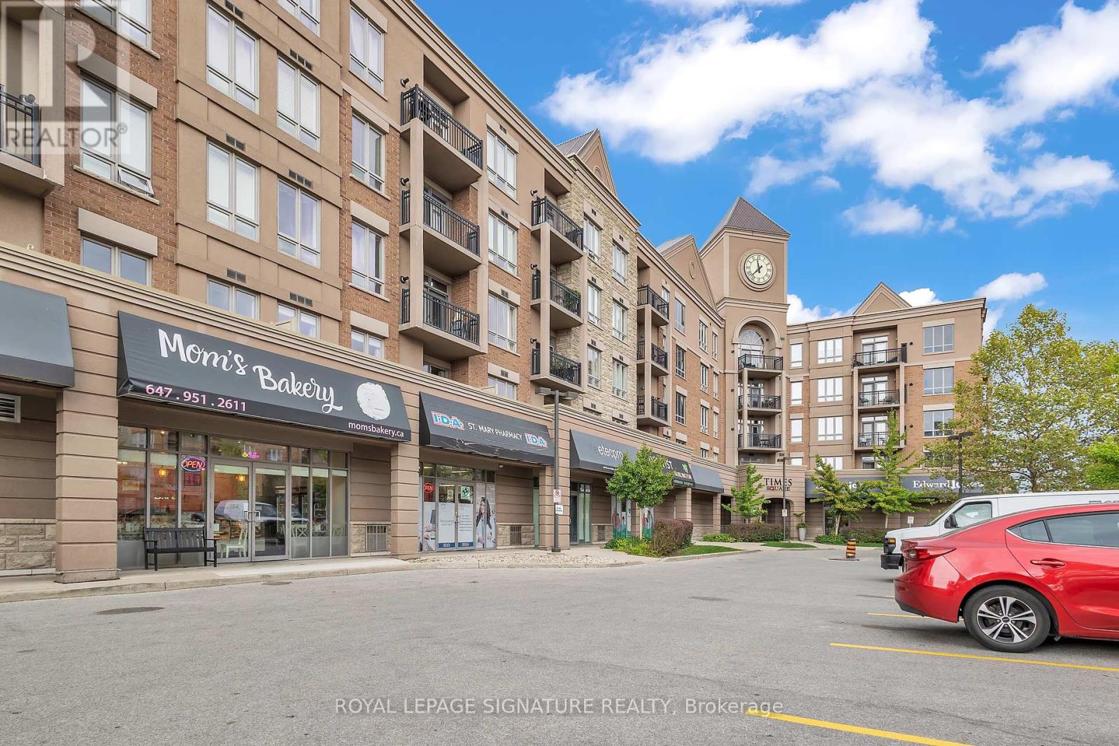 504 - 5327 Upper Middle Road W, Burlington, Ontario  L7L 0E9 - Photo 2 - W12459217