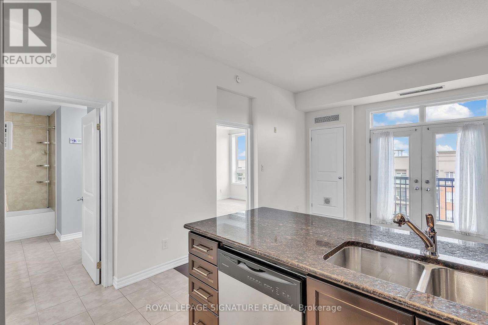 504 - 5327 Upper Middle Road W, Burlington, Ontario  L7L 0E9 - Photo 22 - W12459217